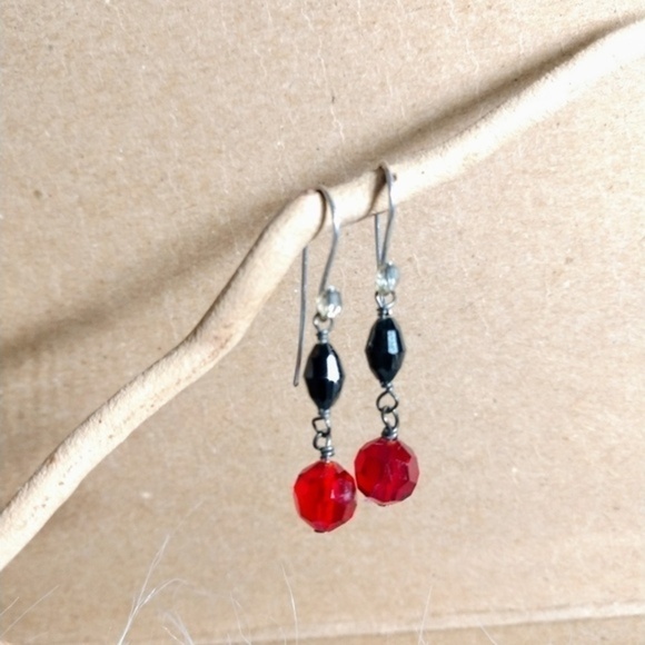 Swarovski Crystals Earrings - Picture 6 of 7